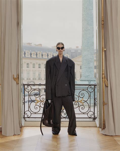 Brandless BALENCIAGA Clothes